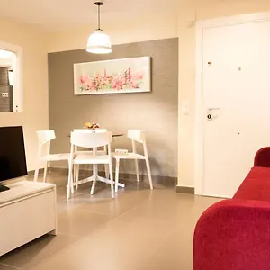 Apartment Living4malaga Centro Historico Y Playa, Málaga